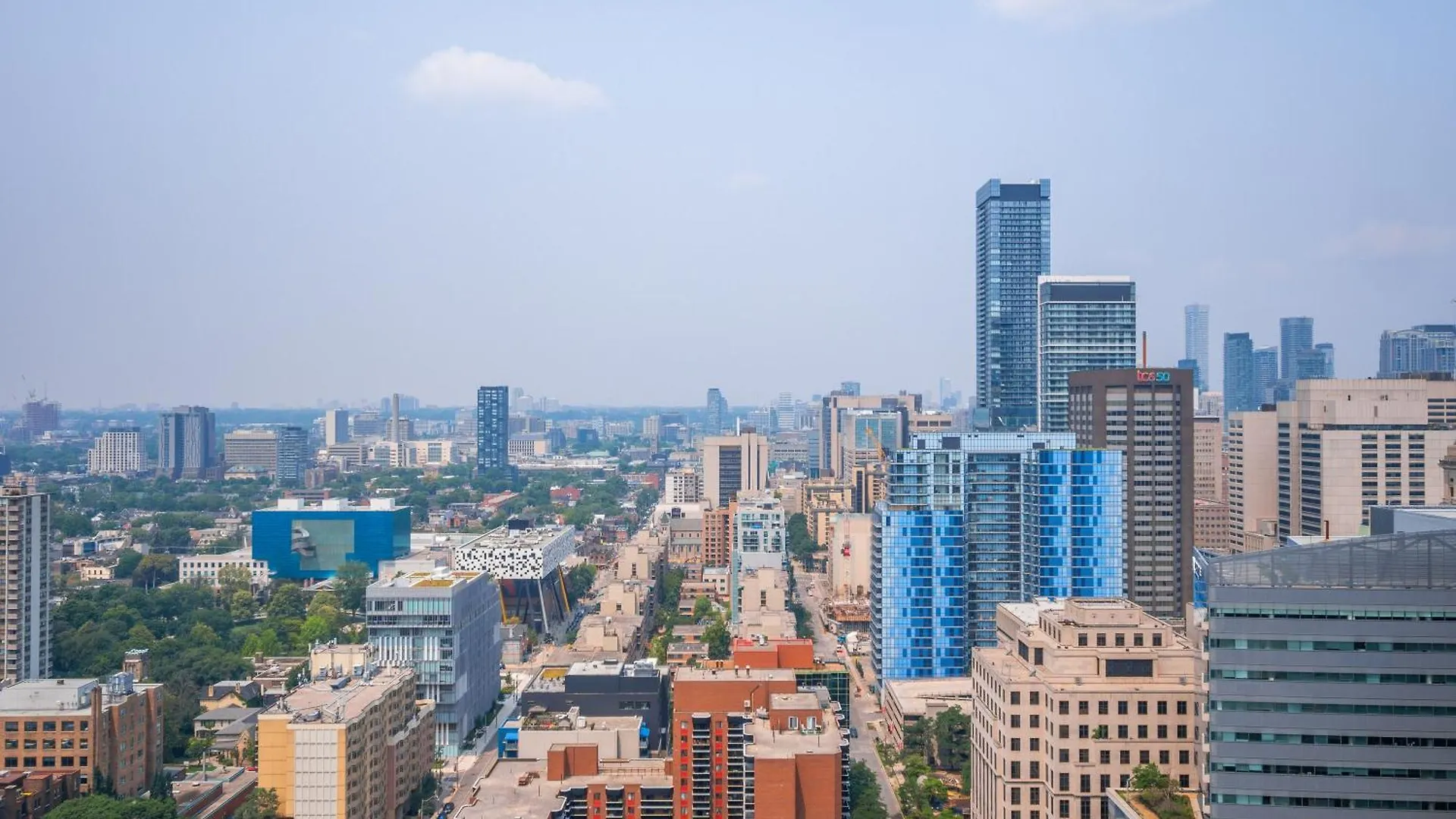 Apartment Designer One Bedroom Suite - Entertainment District Toronto Canada